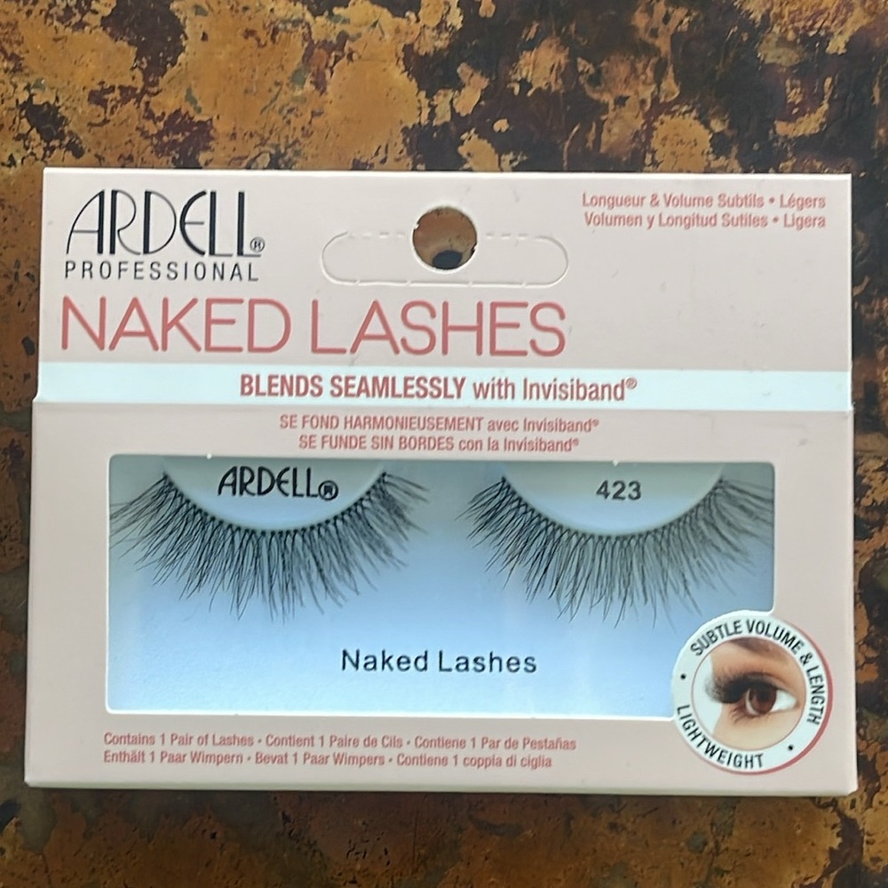 Ardell Professional Naked Lashes #423 Size. -OS New in Sealed Box